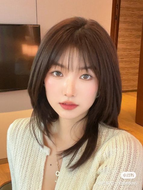 Short Hair Diamond Face, Diamond Face Shape Hairstyles, Japanese Haircut, Korean Bangs, Light Bangs, Fall Blonde Hair Color, Haircut For Face Shape, Fall Blonde Hair, Square Face Hairstyles