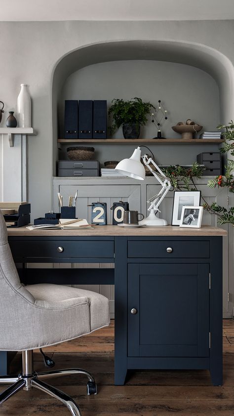 We think your home work space should be as beautiful and as welcoming everywhere else in your home. That’s why we love this gorgeous desk with its chic midnight blue paint finish and contrasting lacquered oak and high quality oak veneer top. #workfromhome #homeofficedesk #homeofficedesign #homeofficesetup #hyygehome #cosyhomeoffice Hague Blue Office Desk, Midnight Blue Desk, Blue Home Office Design, Home Office Navy, Blue Office Desk, Dark Blue Office, Midnight Blue Paint, Home Work Space, Blue Home Offices