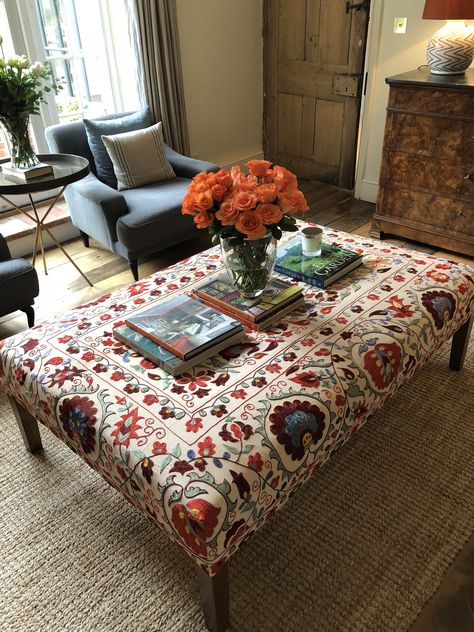 Ottoman Style Interior, Footstool Ottoman, Living Room Footstool, Ottoman Upholstery, Footstools Ideas, Footstools Ideas Living Room, Ottoman Styling Living Room, Living Room Ottoman, Vintage Ottoman