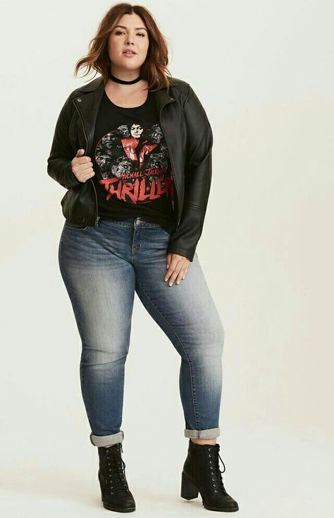 Torrid Outfits 2023 Summer, Outfit Ideas For Chubby Girls, Plus Size Rocker, Plus Size Herbst, Moda Rock, Mode Rock, Look Plus Size, Rock Chick, Look Rock