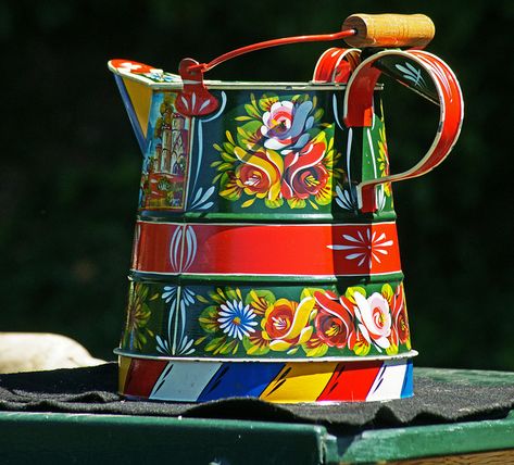 Canal Ware Jug Canal Boat Art, Gondola Boat, Canal Art, London Underground Map, Narrow Boat, Castle Painting, Illustrator Inspiration, Folk Art Flowers, Boat Art