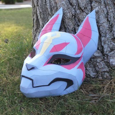 Fortnite Papercraft: Drift Mask | Tektonten Papercraft Paper Spider Craft, Halloween Paper Decorations, Armor Mask, Anbu Mask, Paper Spider, Papercraft Mask, Mask Papercraft, Fortnite Cosplay, Spider Craft