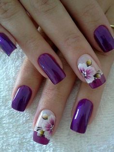 Purple nails with Flowers Nail Art Tattoo, French Manicure Nail Designs, Purple Nail Art Designs, 3d Nail Art Designs, French Manicure Designs, Purple Nail Art, Manicure Colors, Manicure Nail Designs, French Manicure Nails