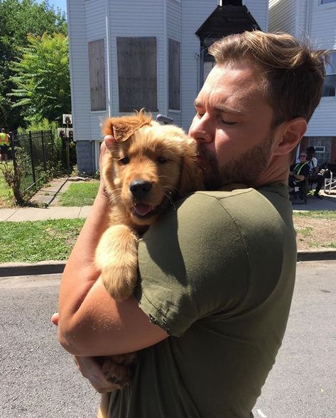 John Patrick Flueger, Patrick Flueger, Adam Ruzek, Chicago Crossover, Patrick John Flueger, Chicago Pd Cast, Marina Squerciati, One Chicago, Chicago Police