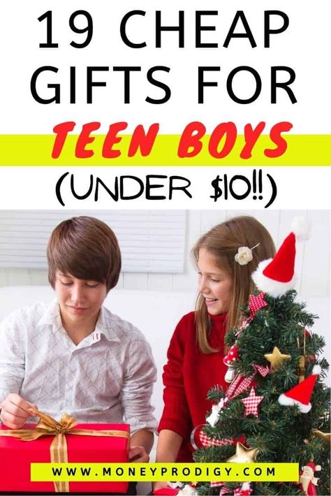 Cheap gifts for teenage boys - what an awesome list! These are cheap teenager Christmas gifts, or cheap teen boy gifts that will work ANYTIME of the year. #giftguide #parentingteens #teenageboy #savemoney Wish List For Teens, Gifts For Teenage Guys, Budget Christmas Gifts, Budget Christmas, Stocking Stuffers For Teens, Christmas Craft Ideas, Teen Christmas Gifts, Teenage Guys, Christmas Wish List