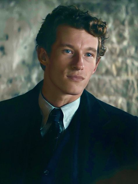 Calling Turner, Harry Cameron Aesthetic, Call Um Turner, Callum Turner Fantastic Beasts, Callum Turner Boys In The Boat, Callum Turner Masters Of The Air, Blond Actors, Callum Turner Blonde, Callum Turner Aesthetic