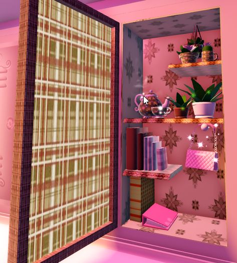 Rh Locker Ideas, Royale High Locker, Royale High Locker Ideas, Rh Dorm, High Journal, Royale High Journal Ideas, Locker Ideas, Alt Fits, Rh Design