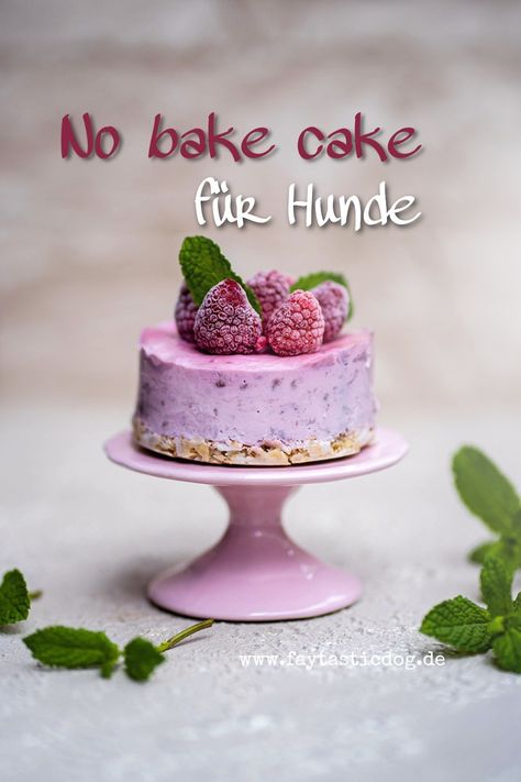 Leckeres Törtchen für den Hund. Perfekt für den Hundegburtstag.  #hundeliebe #hundegeburtstag #hundewelt #hunderezepte #backenfürhunde #backenistliebe #dogbakery #lebenmithund Dog Cake Recipes, Pet Treats Recipes, Bake Cake, Dog Cake, Dog Snacks, Pet Treats, Treat Recipe, No Bake, Toffee