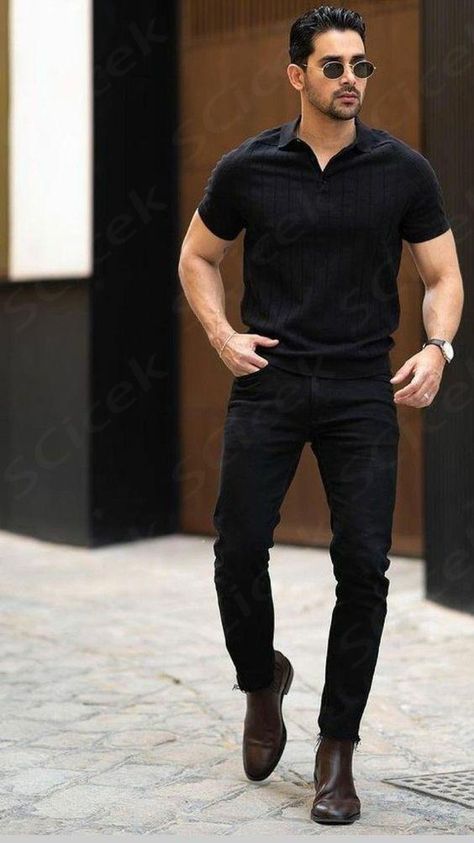 [Promotion] 43 Incredible Business Casual Outfits Men Insights You Need To See In No Time #businesscasualoutfitsmen Men’s Black T Shirt Outfit, Ceo Men Outfit, Black Smart Casual Men’s Outfit, All Black Smart Casual Men, Black Outfits Men Classy, Black Slacks Outfit Men, Business Casual Men Work Offices, Business Casual Outfits Men, Casual Business Outfits