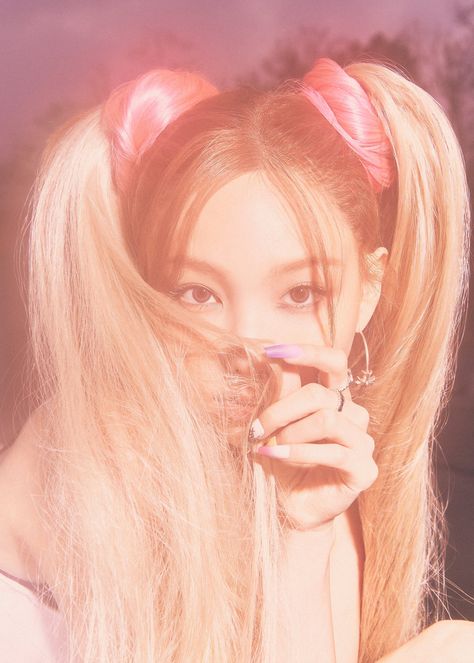 Watch: TWICE’s Nayeon Puts On A Stunning Performance In Bold MV For “ABCD” Comeback Nayeon Twice, Im Nayeon, Pop Dance, K Pop Music, One In A Million, Mini Album, Instagram Aesthetic, New Album, K Idols