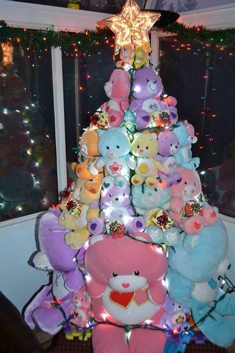 Carebear Christmas tree... Care Bear Christmas Tree, 80s Plushies, Care Bear Christmas, Bear Christmas Decorations, Bear Christmas Tree, Care Bears Plush, Toys Land, Bear Christmas, Cabbage Patch Dolls