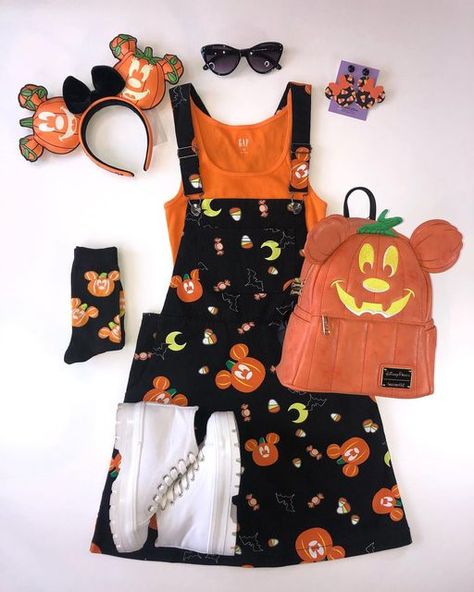 Disneyland Dress, Disney Bound Outfits Casual, Disney Trip Outfits, Princess Inspired Outfits, Disney Outfits Women, Kids Outfits Daughters, Theme Park Outfits, Not So Scary Halloween Party, Disney Lifestyle