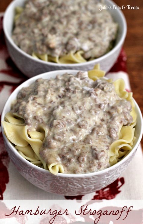 Hamburger Stroganoff ~ An easy weeknight supper that will impress the whole family and have Mom smiling! via www.julieseatsandtreats.com Hamburger Stroganoff, Fettuccine Alfredo, Goulash, Beef Dinner, Rigatoni, Beef Dishes, Spaghetti Squash, Tortellini, Meat Dishes