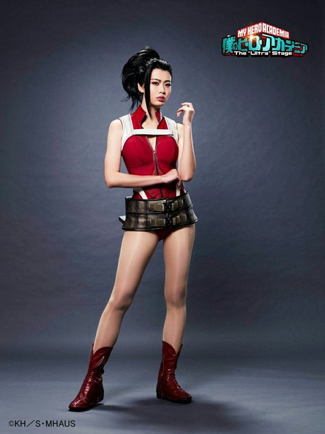 Momo Yaoyorozu Cosplay, Momo Cosplay, My Hero Academia Cosplay, Mha Cosplay, Rwby Anime, Stage Actor, Hero Costumes, Stage Play, Cosplay Characters