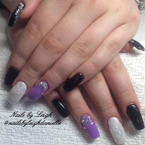 Black Purple And White Nails, Purple Black White Nails, Black White And Purple Nails, Purple Black And White Nails, Purple Black And Silver Nails, Lilac And Black Nails, White Sparkly Nails, Black Sparkle Nails, Black Silver Nails