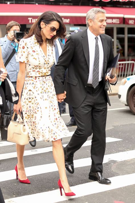 Amal Clooney Fashion, Amal Clooney Style, Long Leather Skirt, Navy Jumpsuit, Giovanna Battaglia, New York Street Style, Amal Clooney, Rock Chic, Best Outfits