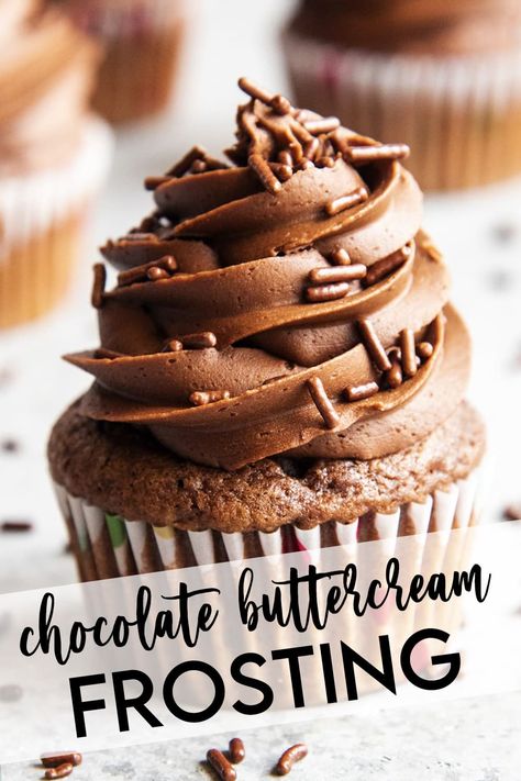 This American Chocolate Buttercream Frosting is a delicious homemade chocolate frosting that is great for your cakes, cupcakes, and cookies. It's smooth, creamy, richly chocolatey, and so good you'll want to eat it by the spoonful. Chocolate Icing Recipes, Chocolate Buttercream Icing, Homemade Chocolate Frosting, Frosty Recipe, Coconut Pecan Frosting, Icing Recipes, Easy Frosting, Yellow Cake Recipe, Frosting Recipes Easy