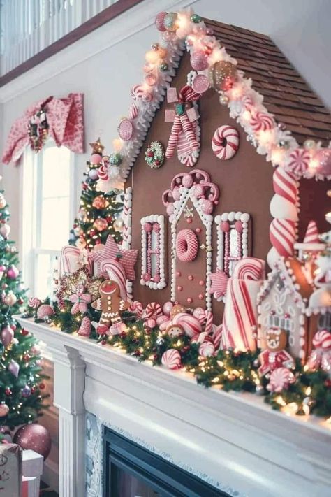 Gingerbread House Fireplace, Gingerbread Fireplace Decorations, Diy Gingerbread, Gingerbread Decor, Christmas Lodge, Law Christmas, Gingerbread Diy, Ideas Navideñas, Holiday Inspo