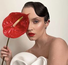 Anthurium Bouquet, Anthurium Flower, Flamingo Flower, Yoga Photos, Model Aesthetic, Wedding Service, Art Poses, Makeup Brands, Red Wedding