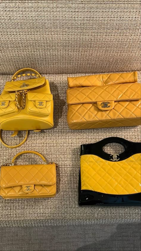 Yellow Chanel Bag, Purse Closet, Yellow Aesthetics, Apartment In Miami, Hand Bags Designer, Hermes Collection, Luxury Bag Brands, Purses Luxury, Luxury Storage