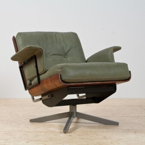 Modern Leather Swivel Chair, Mid Century Modern Swivel Chair, Mid Century Office Chair, Mid Century Modern Lounge, Swivel Lounge Chair, Office Chair Design, Modern Office Chair, Modern Sofas, Mid Century Modern Chair