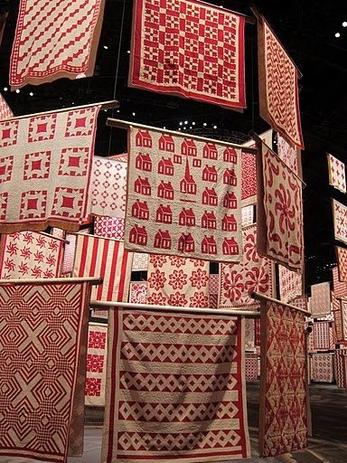 Redwork Quilts, Displaying Quilts, White Infinity, Quilt Display, International Quilt Festival, Two Color Quilts, White Quilts, Red And White Quilts, Blackbird Designs