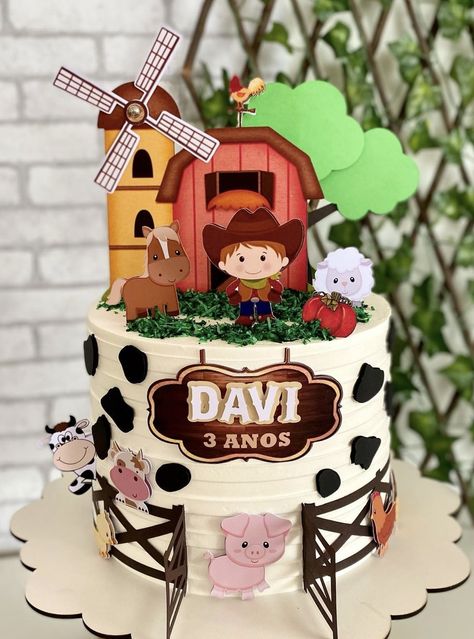 Farm Birthday Cakes, Barn Cake, Farm Animal Cakes, Farm Cookies, Farm Themed Party, Baby First Birthday Cake, Shark Themed Birthday Party, Farm Theme Birthday, Farm Animals Birthday Party