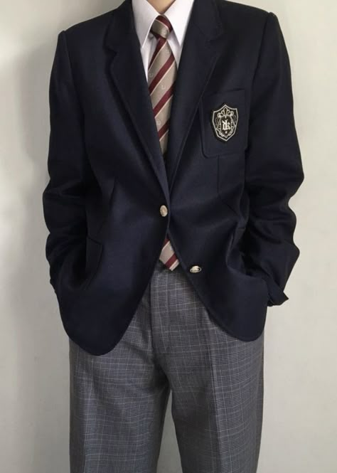 Male School Uniform, Sun Universe, Male Uniform, Private School Uniforms, School Blazer, Boys School Outfits, Navy Blazers, College Uniform, High School Uniform