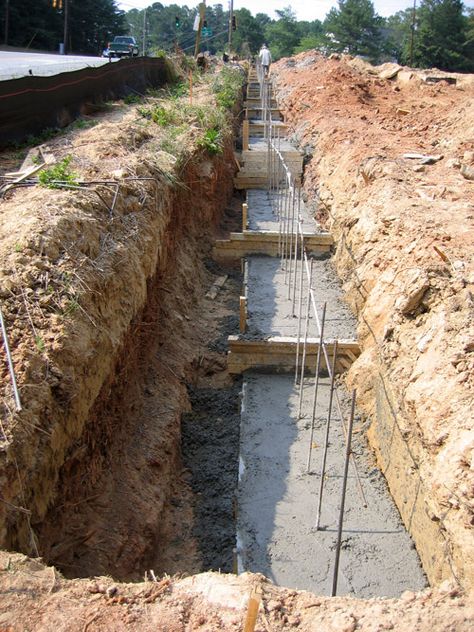 Concrete Block Retaining Wall, Rock Walkway, Foundation Engineering, Concrete Block Walls, Deck Framing, Privacy Wall, Concrete Retaining Walls, House Fence Design, Concrete Buildings