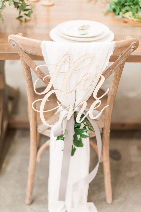 Couples Chair, Wedding Chair Signs, Chic Vintage Brides, Wood Nursery, Wedding Chair, Birthday Name, Baby Name Signs, Magical Wedding, Wedding Chairs