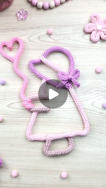 HOME IDEALIST on Instagram: "* Interested in learning how to make knitted wire decorations? * Check out my complete course for beginners and advanced learners! * Learn how to bend wire to create names and shapes, get over 140 wire templates, videos tutorials tips and much more.  * Comment " Learn" and I'll send you the link! ✨ . . . #knittedwiretemplates #knittedwirecourse #tricotin" Wire Decorations, Knitting Mill, Crochet Wire, Wire Knitting, Create Name, Knitted Wire, Crafty Gifts, Baby Gif, Knitting Tutorial