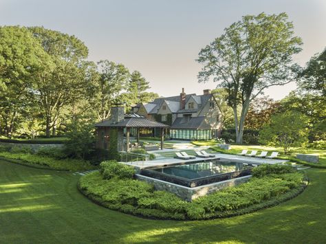 Cliff Ridge — R. P. Marzilli & Co. Estate Landscape Design, Tudor Style Mansion, Wellesley Massachusetts, Lush Backyard, Building Hacks, Bloxburg Building, Modern Tudor, Beautiful Outdoor Living Spaces, Colonial Exterior