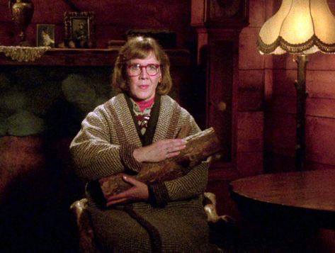 angelswouldnthelpyou Twin Peaks Log Lady, Log Lady Twin Peaks, Log Lady, Twin Peaks, You Never, Twins, Log, Internet, Energy