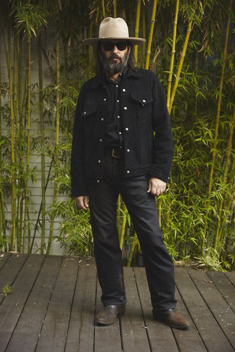 You should know, Erik Brunetti! American Workwear Style Men, Engineer Boots Men Outfit, Erik Brunetti, Workwear Fashion Men, Heritage Workwear, Bohemian Men, Mens Hats Fashion, Urban Cowboy, Workwear Style