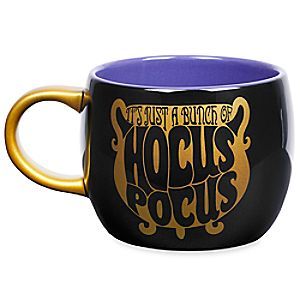 Cast A Spell With Hocus Pocus 25th Anniversary Merchandise Hocus Pocus Disney, Halloween Merch, Disney Coffee Mugs, Three Witches, Disney Baby Clothes, Halloween Kitchen, Disney Side, Halloween Displays, Halloween Coffee