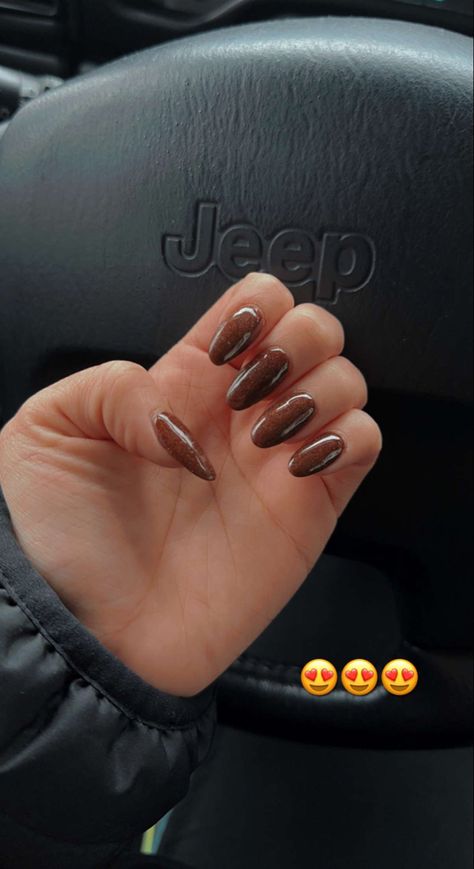 Brown Sparkle Nails Acrylic, Glittery Brown Nails, Brown Dip Powder Nails, Brown Sparkly Nails, Sparkly Brown Nails, Brown Dip Nails, Brown Nails With Glitter, Brown Sparkle Nails, Brown Glitter Nails