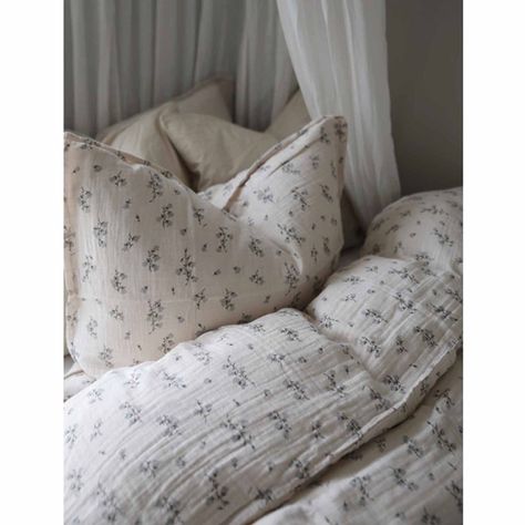 garbo and friends 150 x 210cm Bluebell Muslin Adult Bed Set | AlexandAlexa Garbo And Friends Bedding, Garbo And Friends Bluebell, Garbo And Friends, Muslin Bedding, Bedroom 2023, Big Bedroom, Adult Bed, Adult Bedding, Summer Meadow