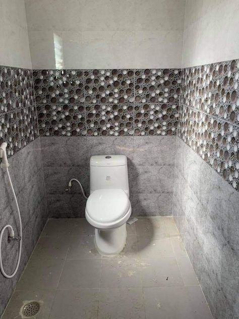 Bathroom Tiles Design Ideas Indian, Bathroom Tails, Ak47 Tattoo, Bathroom Tiles Design, Bathroom Tiles Design Ideas, Indian Bathroom, Marble Floor Pattern, Bathroom Wall Tile Design, Toilet Tiles