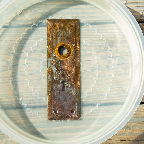 Old Door Handles, Vintage Door Handles, Antique Door Handles, How To Clean Brass Hardware, Old Door Knobs Ideas Projects, How To Clean Hardware On Old Furniture, How To Clean Old Brass Hardware, Cleaning Antique Hardware, Doorknobs Repurposed