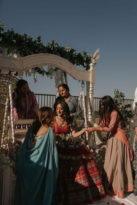 Indian Wedding Aesthetic, Desi Love, Indian Wedding Planning, Big Fat Indian Wedding, Brown Wedding, Sunny California, Wedding Aesthetic, Punjabi Wedding, Desi Wedding