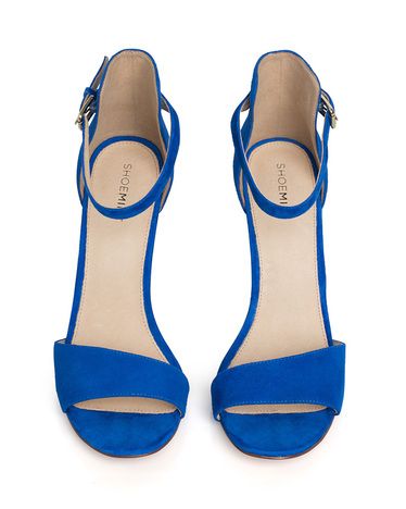 Blue Suede Shoes, Blue Sandals, Crazy Shoes, Pretty Shoes, Shoe Obsession, Dream Shoes, Shoe Lover, Blue Shoes, Beautiful Shoes