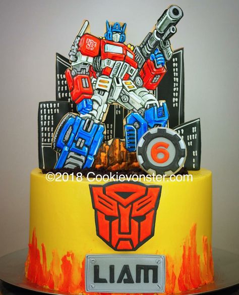 Optimus Prime Cake, Transformers Birthday Cake, Transformers Cake, Transformers Birthday Parties, Transformer Party, Transformer Birthday, More Than Meets The Eye, Kids Birthday Theme, Cookie Art