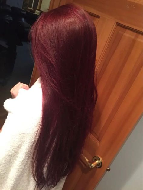 Dark Berry Red Hair, Cheery Red Hair Color, Dark Red Long Hair, Dark Red Hair Aesthetic, Red Burgandy Hair, Long Dark Red Hair, Deep Pink Hair, Highlight Hair Ideas, Dark Red Hair Dye