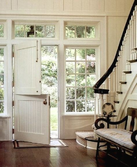 Dutch Doors Exterior, Colonial Interiors, Door Design Ideas, Stable Door, Dutch Door, Entrance Decor, Interior Barn Doors, Entry Foyer, Décor Diy