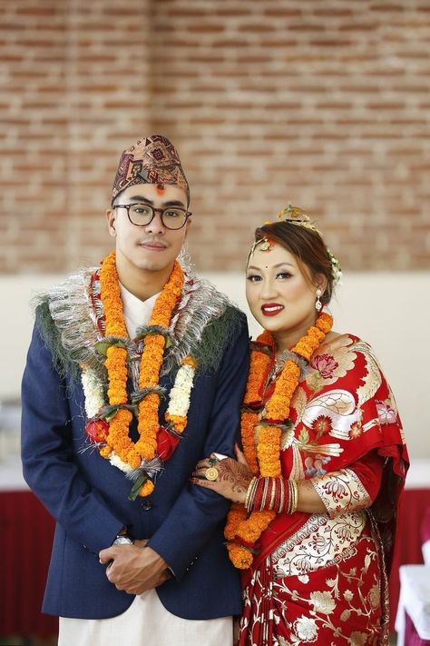 NEWARI TRADITIONAL WEDDING. #newariwedding #newariculture #nepalitradition #newaridress Traditional Wedding, Wedding Photography, Saree, Photography