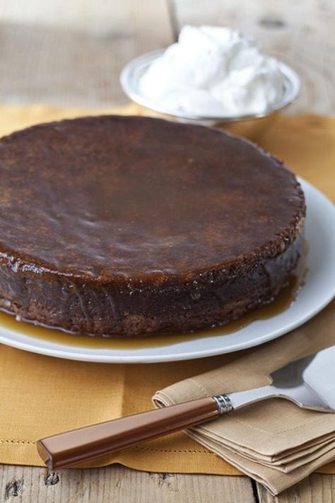 Sticky Toffee Date Cake w Bourbon Glaze by Barefoot Contessa Foolproff by Ina Garten Sticky Toffee Date Cake, Toffee Date Cake, Sticky Toffee Cake, Tea Breads, Best Ina Garten Recipes, Steamed Pudding, Barefoot Contessa Recipes, Toffee Cake, Bourbon Glaze