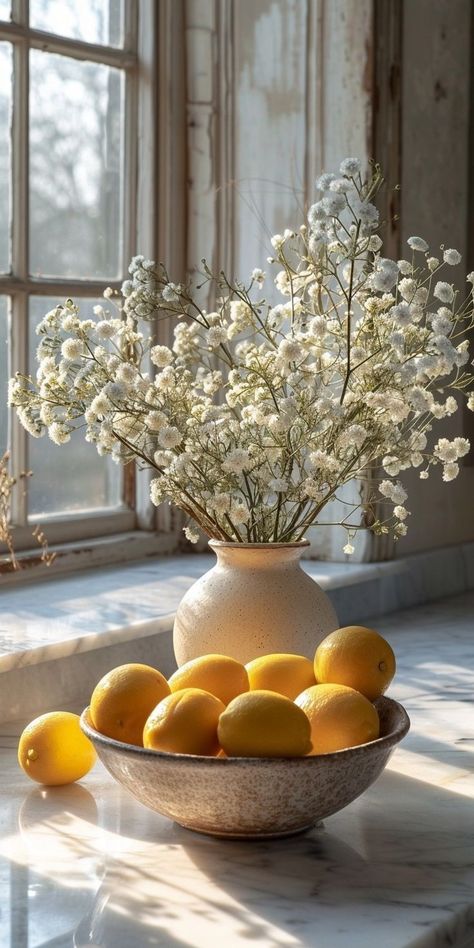 Living Room Summer Decor Ideas, Spring Home Decor 2024, Decorating Ideas For Kitchen, Ancient Kitchen, Kitchen Island Decor Ideas, Spring Living Room Decor, Farmhouse Styling, Spring Decorating Ideas, Spring Interiors