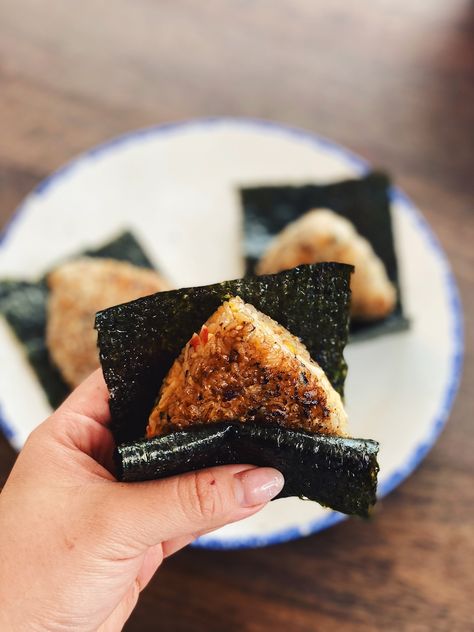 Creamy Crab Onigiri Rice Ball - Tiffy Cooks Spicy Crab Onigiri, Crab Onigiri, Buttery Rice, Onigiri Recipe, Japanese Fried Chicken, Tiffy Cooks, Onigiri Rice, Spicy Crab, Miso Butter