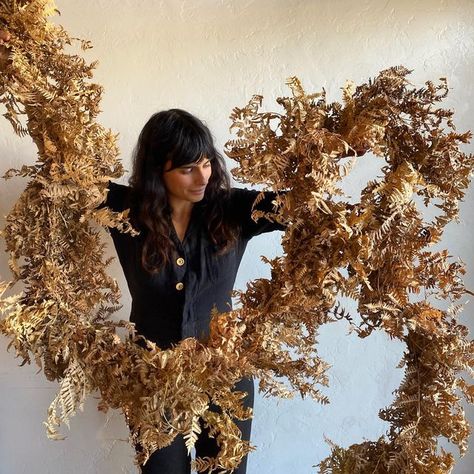 Dried Fern Decor, Amber Flowers, Dried Fern, Floral Ceiling, Christmas Decs, Floral Installations, Fall Is Coming, Ceiling Installation, Floral Shop