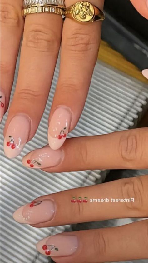 Biogel Nail Designs, Summer Red Nails, Cherry Nail, Boring Nails, Short Summer Nails, Paris Nails, Spring Nail Ideas, Summer Nail Colors, Cherry Nails